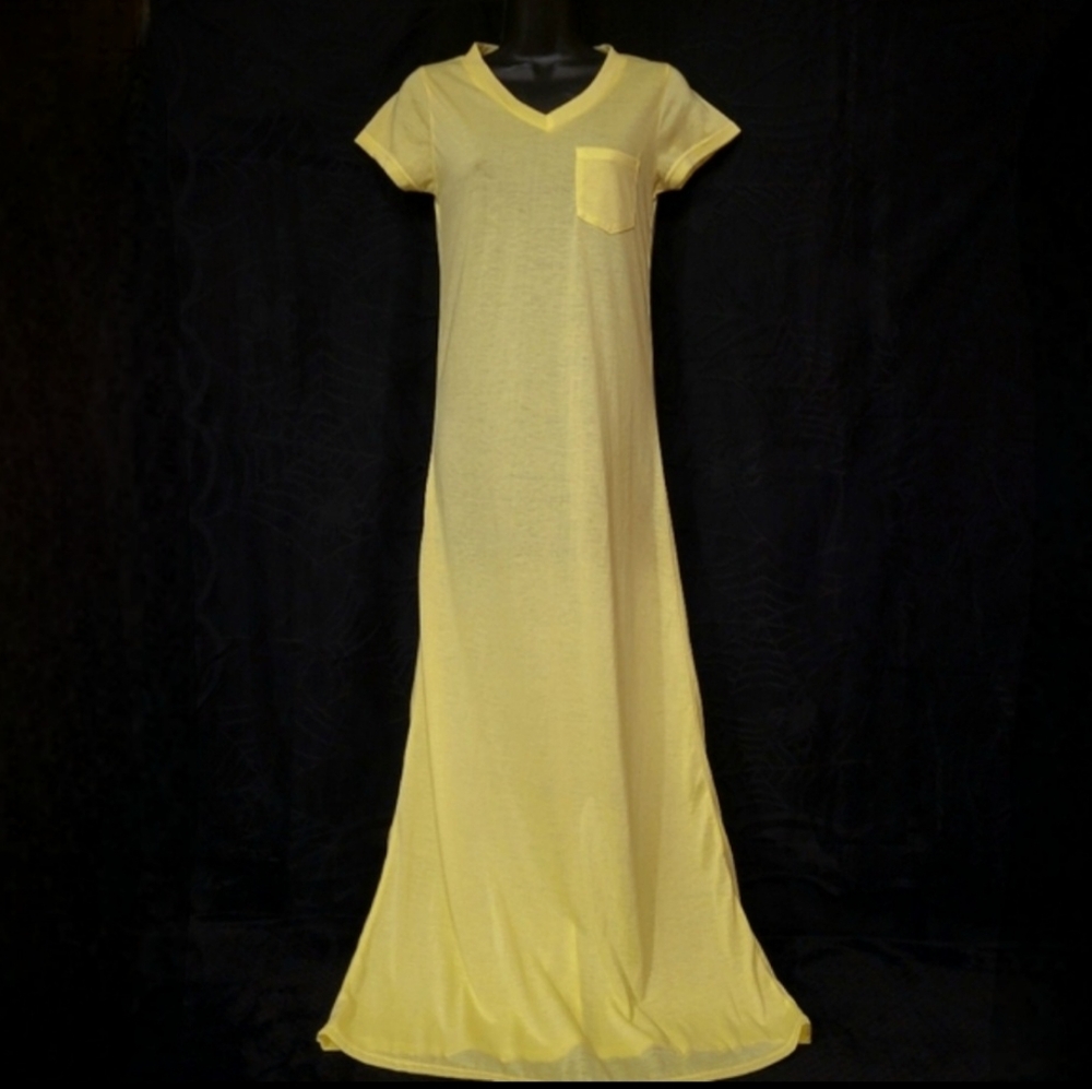 True Rock yellow short sleeve thin tshirt with pocket long maxi dress M NWT